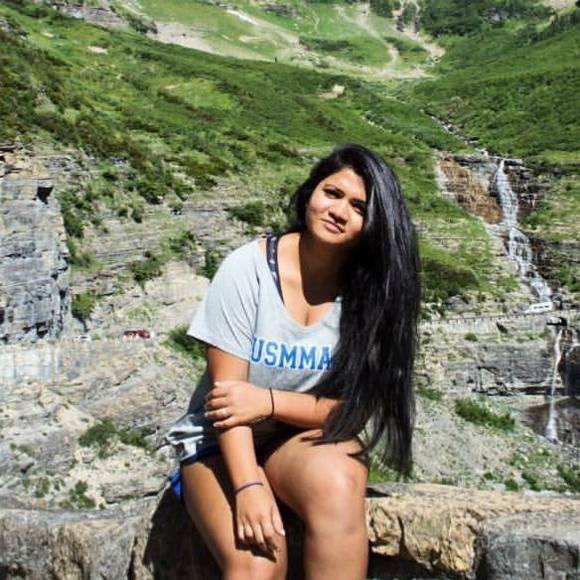 Meet your Posher, Ritika - Picture 1 of 1